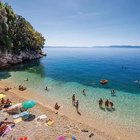 Appartement Awesome In With Wifi Rijeka